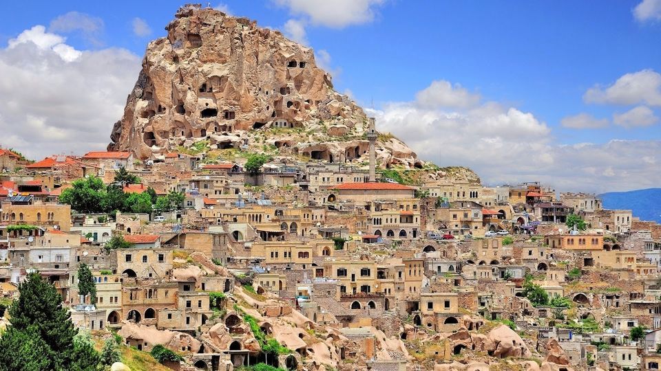 Uçhisar Castle - Cappadocia attraction