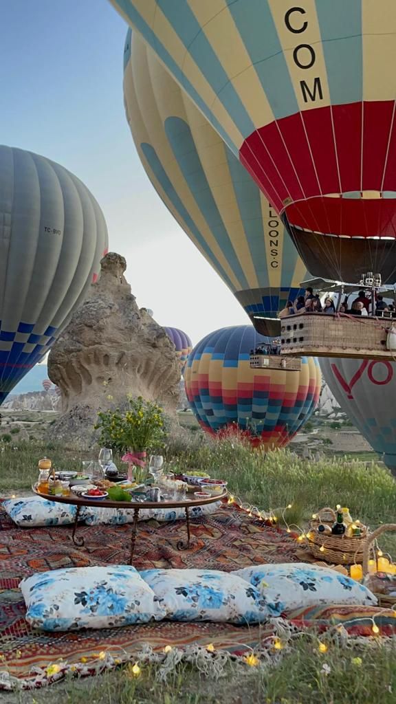 Desayuno al amanecer en Capadocia con globos photo 6